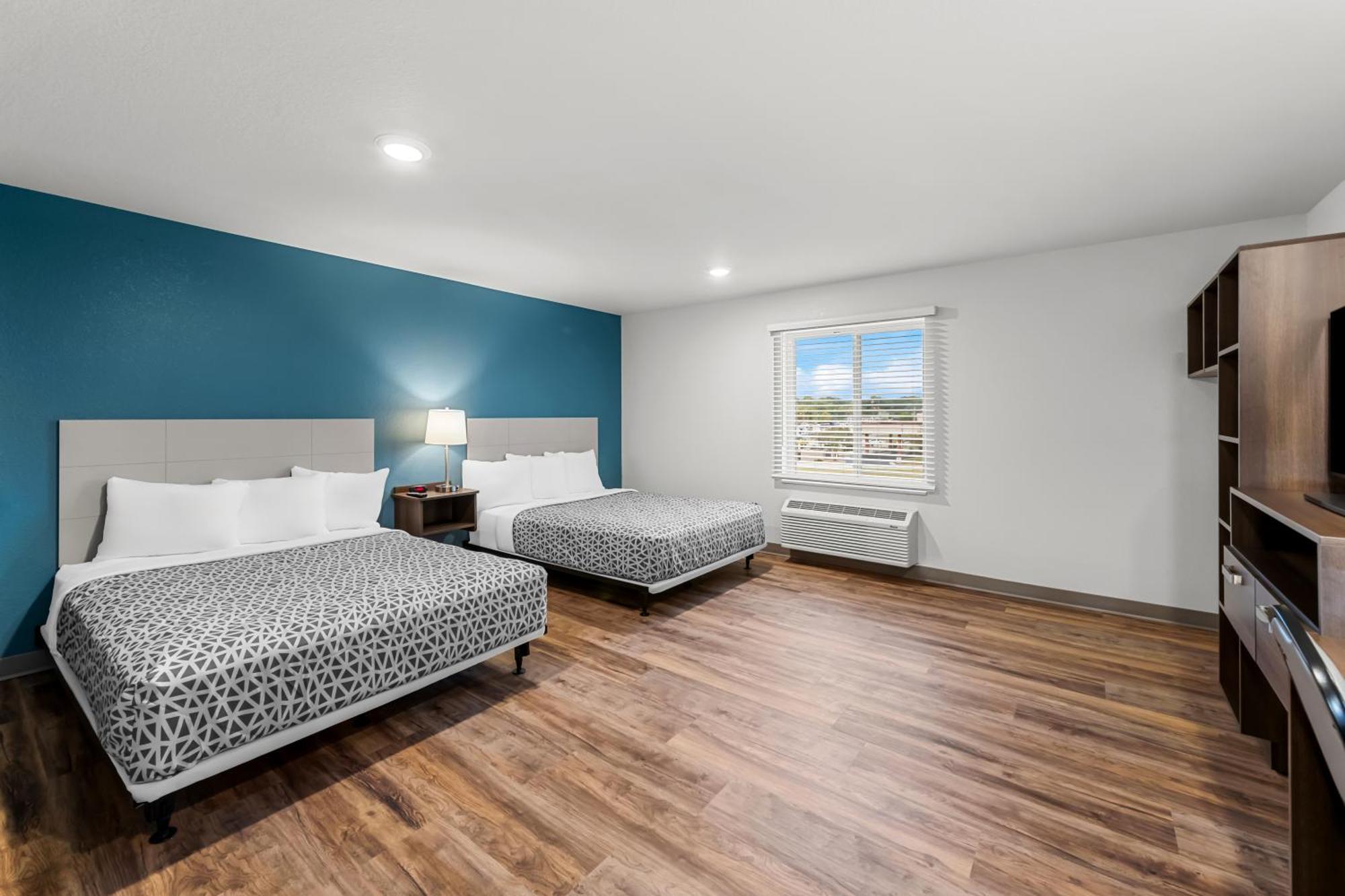 Woodspring Suites Kansas City Airport Exteriör bild