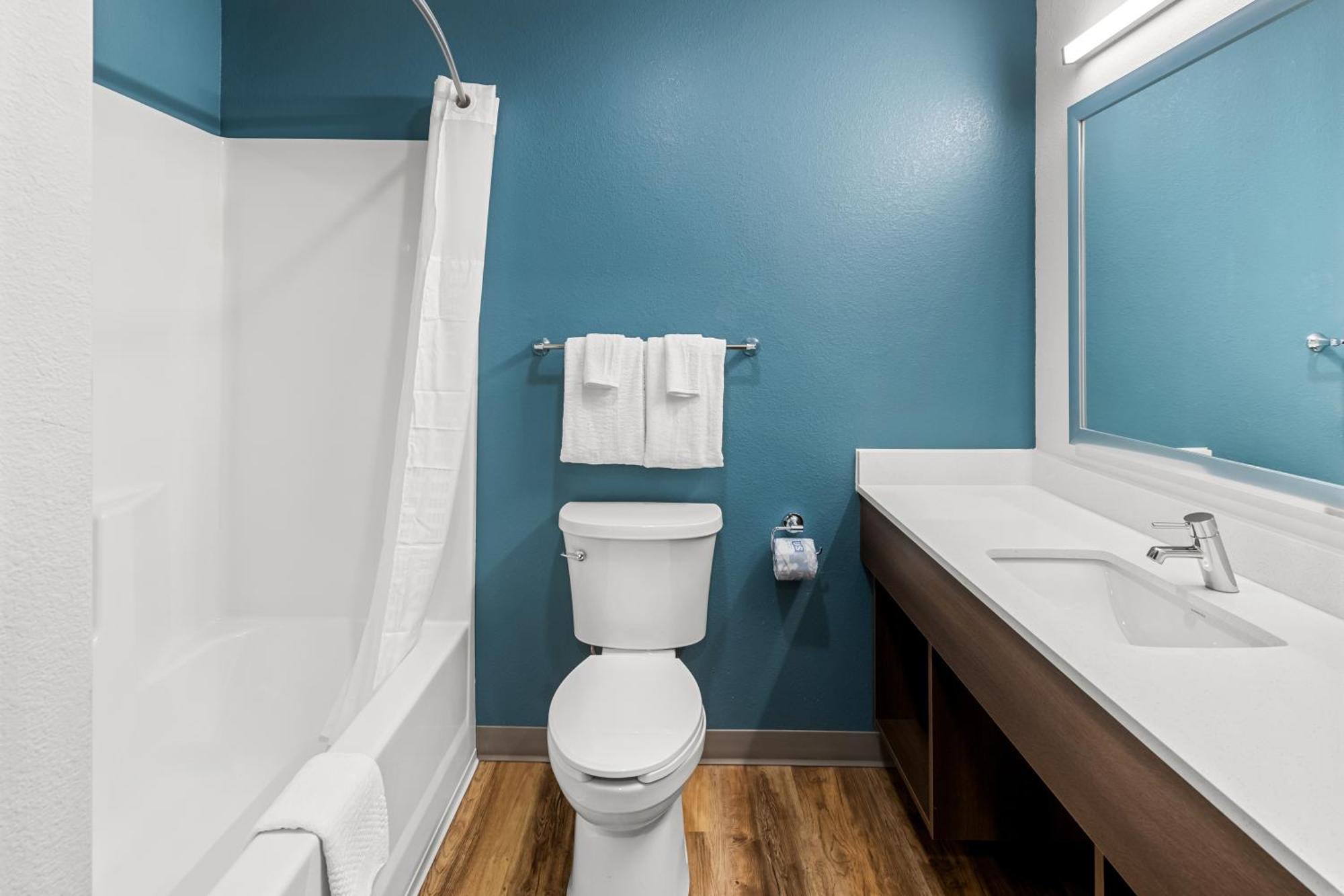 Woodspring Suites Kansas City Airport Exteriör bild